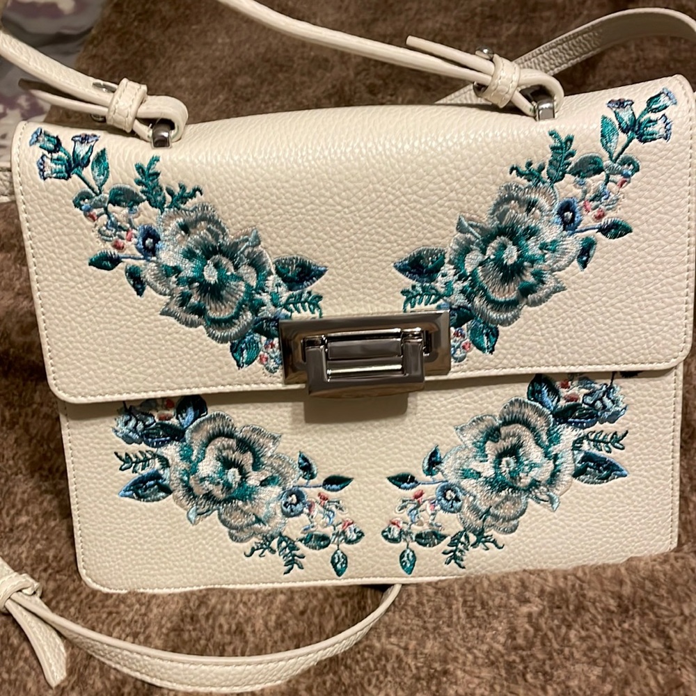 White House Black Market Purse